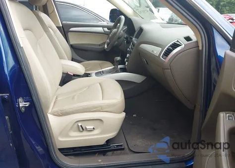 2014 Audi Q5 Premium z USA, uszkodzony, nr VIN WA1CFAFP5EA053469